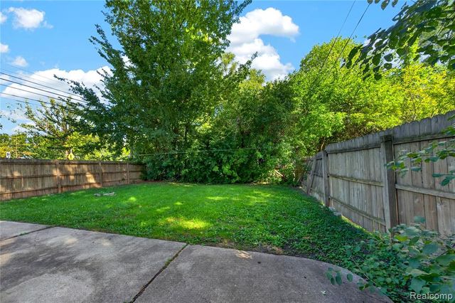 4128 Elmhurst Avenue, Royal Oak, MI 48073