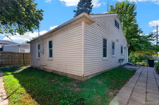 4128 Elmhurst Avenue, Royal Oak, MI 48073