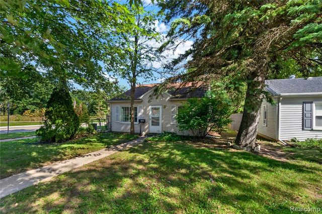 4128 Elmhurst Avenue, Royal Oak, MI 48073