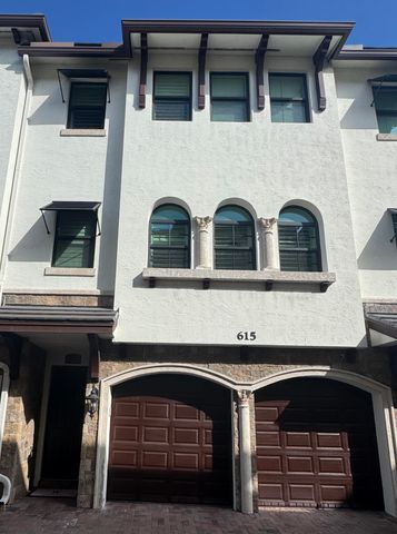 615 Windward Circle N, Boynton Beach, FL 33435