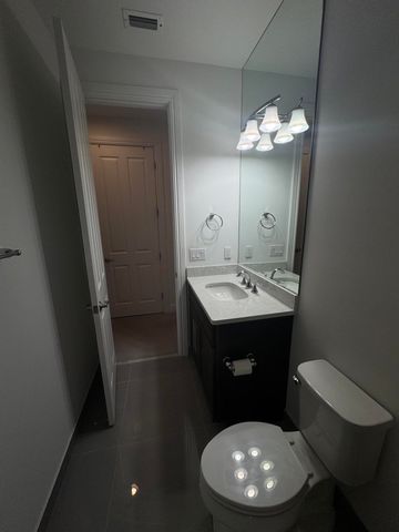 615 Windward Circle N, Boynton Beach, FL 33435