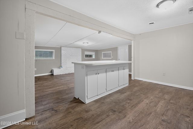 1755 Woody Drive, Jackson, MS 39212