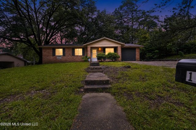 1755 Woody Drive, Jackson, MS 39212