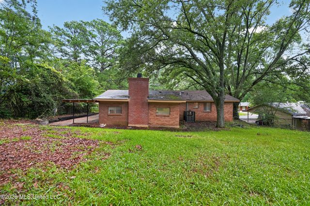 1755 Woody Drive, Jackson, MS 39212