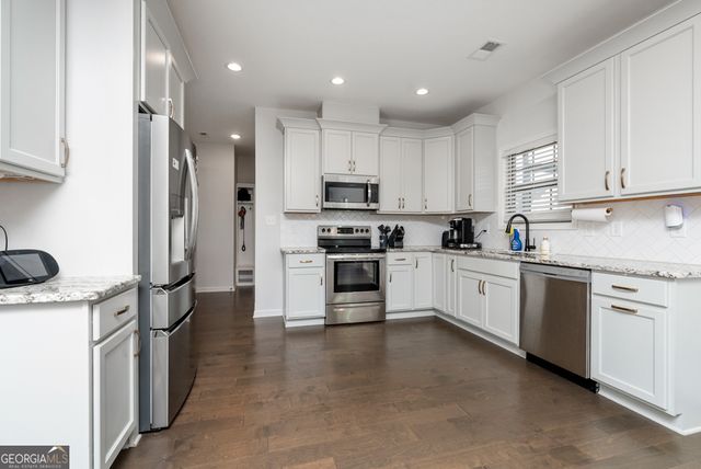 2 Pearl Moss Lane, Kathleen, GA 31047