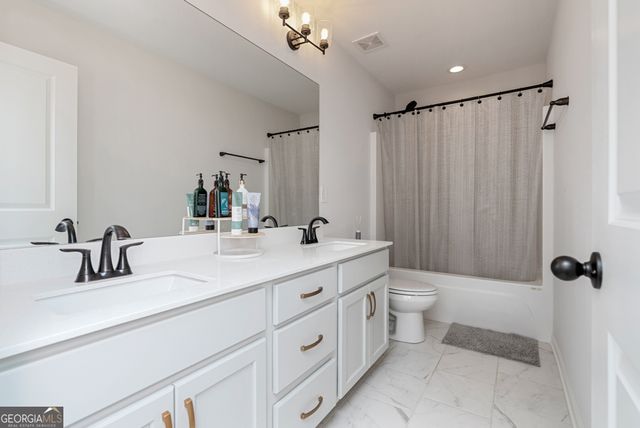 2 Pearl Moss Lane, Kathleen, GA 31047