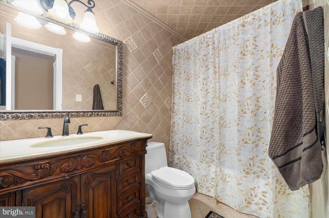 12810 GALDI LN, Philadelphia, PA 19154