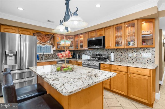 12810 GALDI LN, Philadelphia, PA 19154