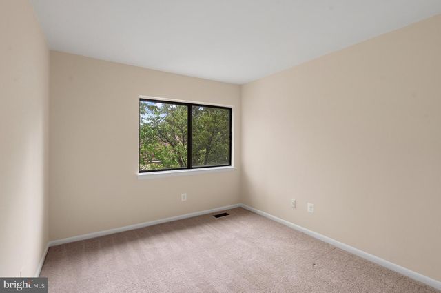 8131 BIRD LN, Greenbelt, MD 20770