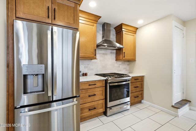 622 E Longport Avenue, Ocean Gate, NJ 08740