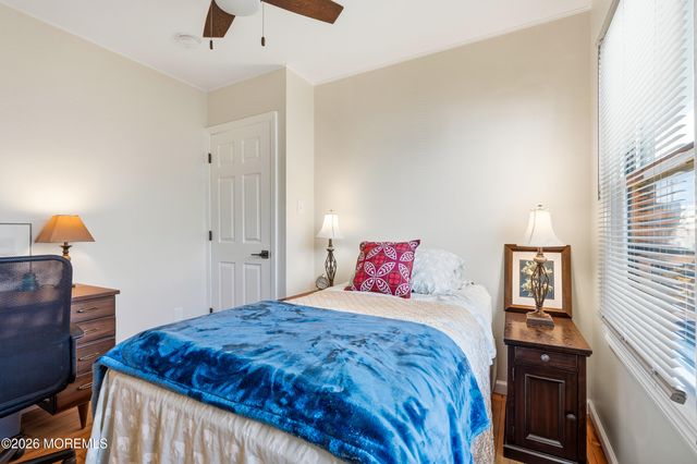 622 E Longport Avenue, Ocean Gate, NJ 08740