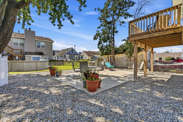 622 E Longport Avenue, Ocean Gate, NJ 08740