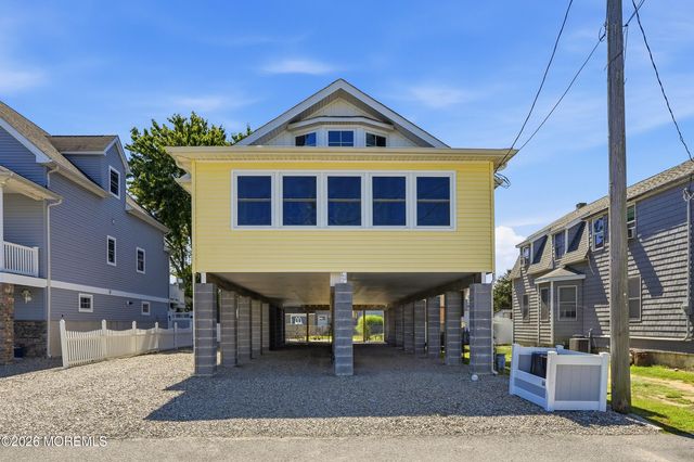 622 E Longport Avenue, Ocean Gate, NJ 08740