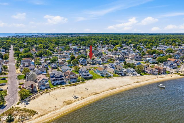 622 E Longport Avenue, Ocean Gate, NJ 08740