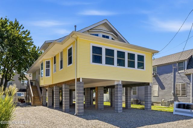 622 E Longport Avenue, Ocean Gate, NJ 08740
