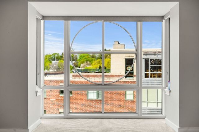 88 Wharf Street 607, Milton, MA 02186