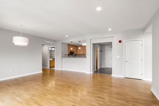 88 Wharf Street 607, Milton, MA 02186
