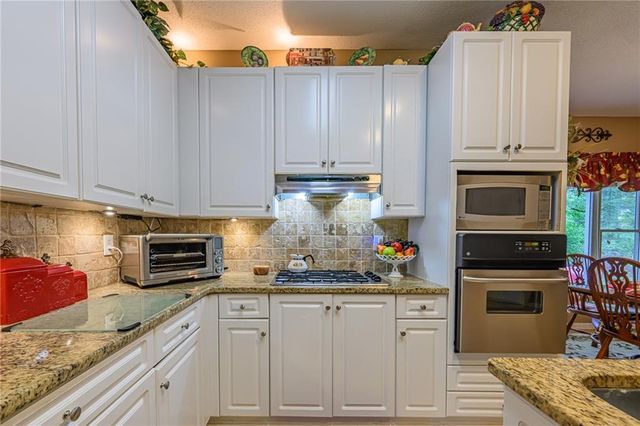 2140 Soft Pine Lane NW, Acworth, GA 30102