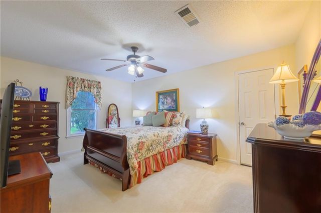 2140 Soft Pine Lane NW, Acworth, GA 30102