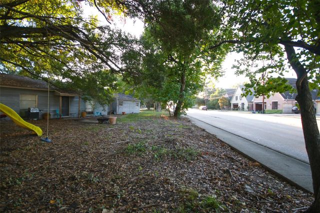 4210 Coleridge Street, Houston, TX 77005