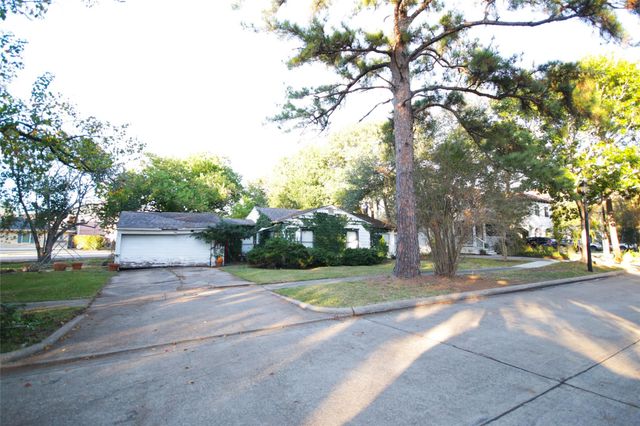 4210 Coleridge Street, Houston, TX 77005