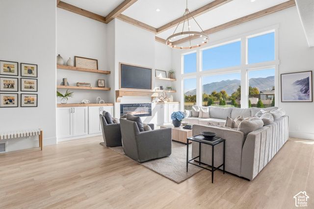 935 S SALEM FIELDS CIRCLE, Salem, UT 84653