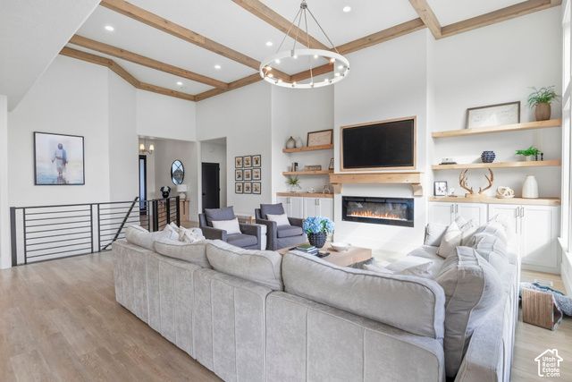 935 S SALEM FIELDS CIRCLE, Salem, UT 84653