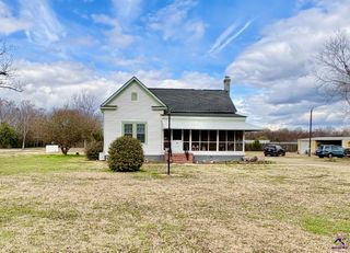 205 White Road, Byron, GA 31008