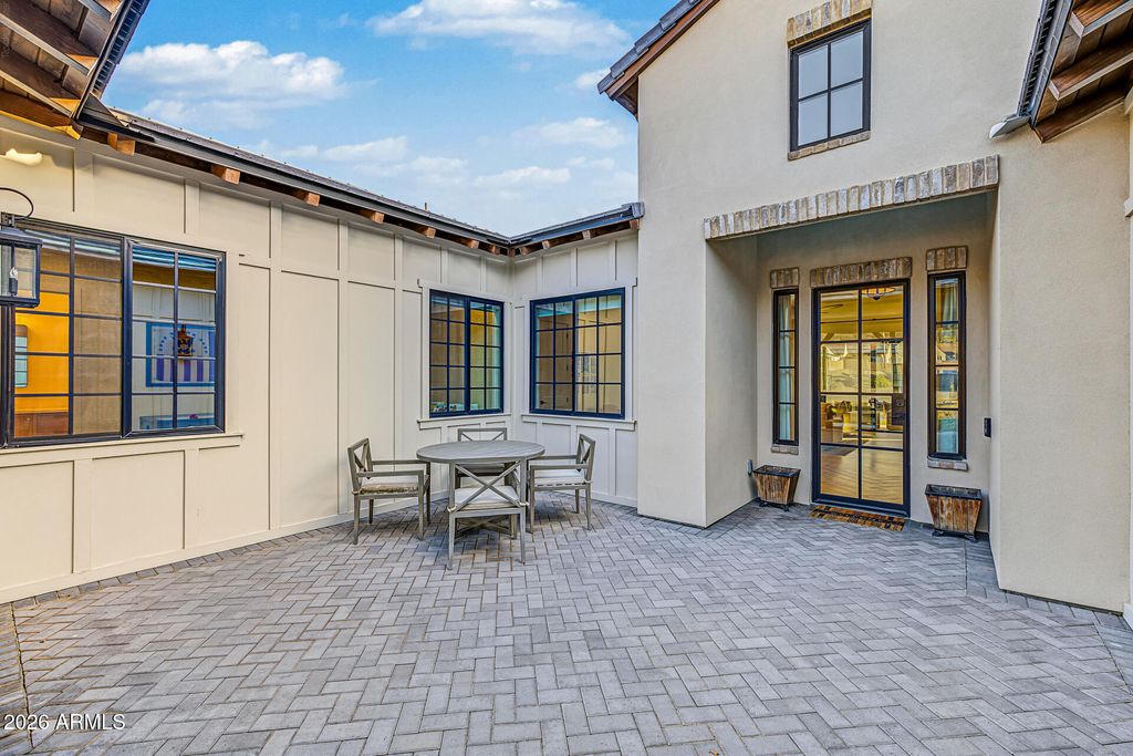 8323 E REGINA Circle, Mesa, AZ 85207 — photo 5