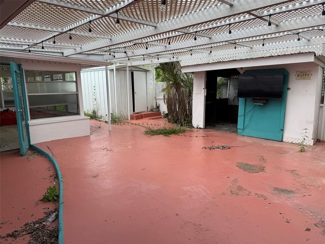 117 12TH AVENUE, Indian Rocks Beach, FL 33785