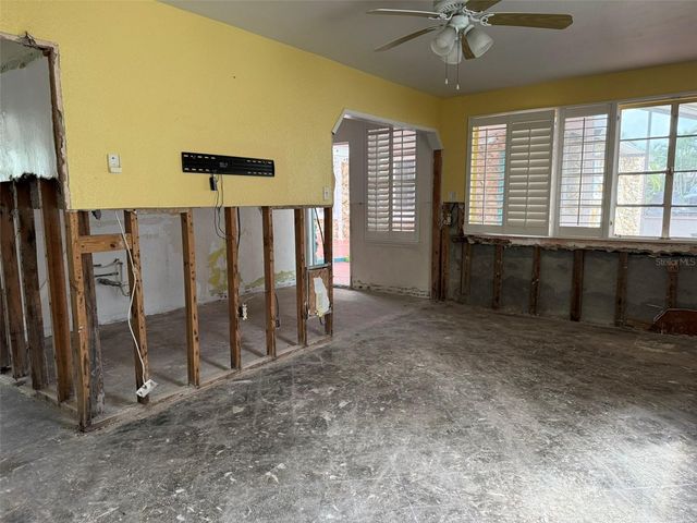117 12TH AVENUE, Indian Rocks Beach, FL 33785