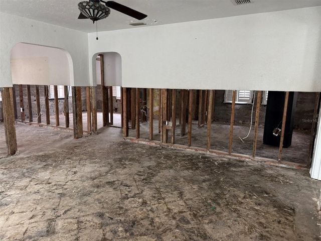 117 12TH AVENUE, Indian Rocks Beach, FL 33785