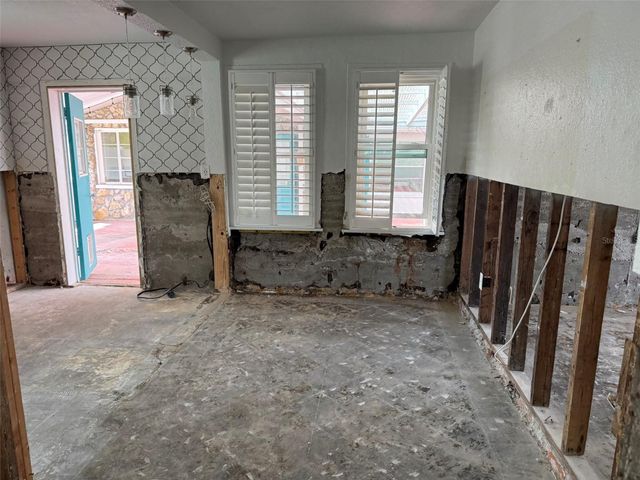 117 12TH AVENUE, Indian Rocks Beach, FL 33785