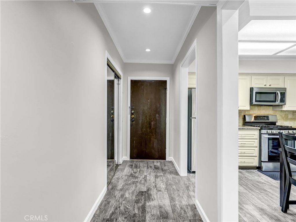500 Jackson Place 302, Glendale, CA 91206 — photo 4