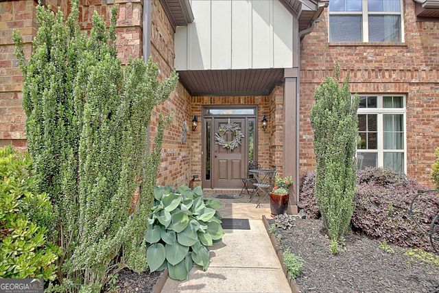 100 Woodcanoe Court, Peachtree City, GA 30269