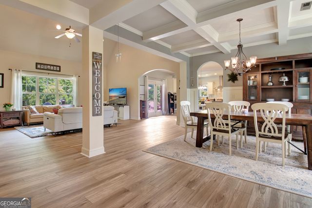 100 Woodcanoe Court, Peachtree City, GA 30269