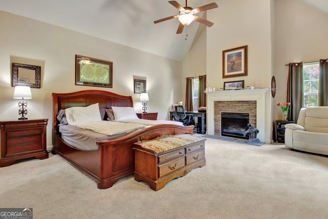 100 Woodcanoe Court, Peachtree City, GA 30269