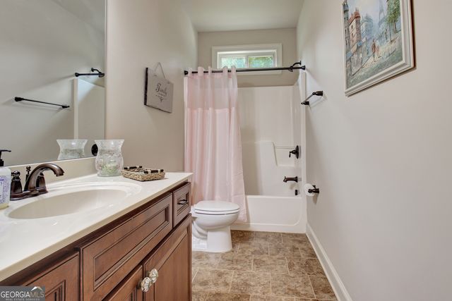 100 Woodcanoe Court, Peachtree City, GA 30269