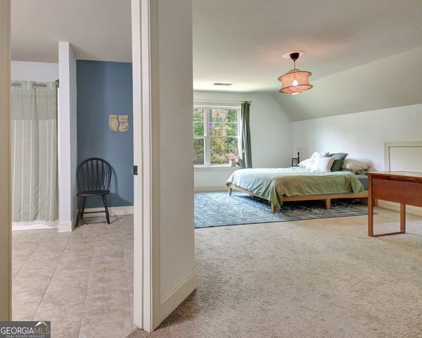 100 Woodcanoe Court, Peachtree City, GA 30269