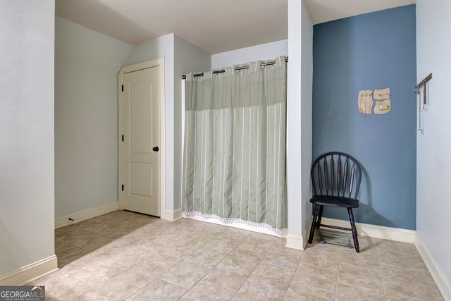 100 Woodcanoe Court, Peachtree City, GA 30269