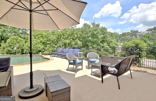 100 Woodcanoe Court, Peachtree City, GA 30269