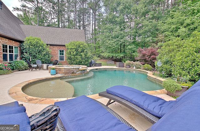 100 Woodcanoe Court, Peachtree City, GA 30269