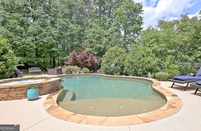 100 Woodcanoe Court, Peachtree City, GA 30269