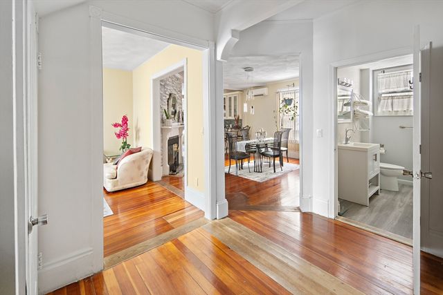 40 Buffum 1, Salem, MA 01970