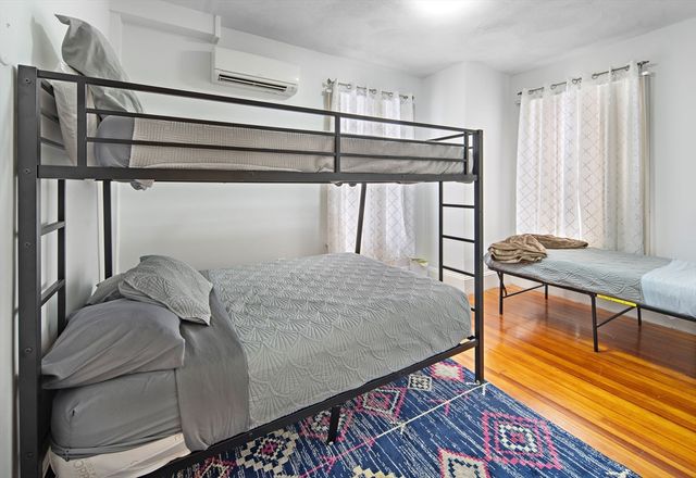 40 Buffum 1, Salem, MA 01970