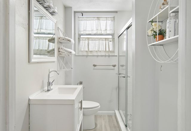 40 Buffum 1, Salem, MA 01970