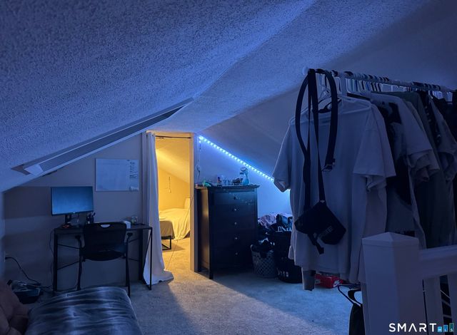 300 Charter Oak Street, Manchester, CT 06040