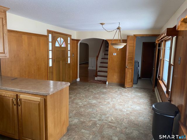 300 Charter Oak Street, Manchester, CT 06040