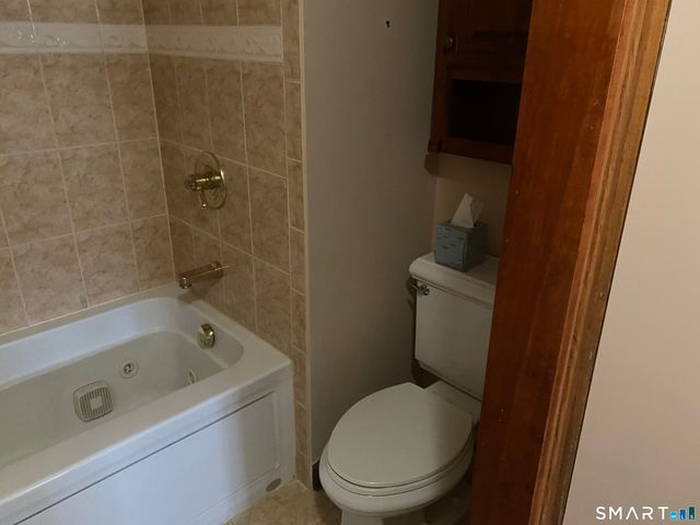 300 Charter Oak Street, Manchester, CT 06040