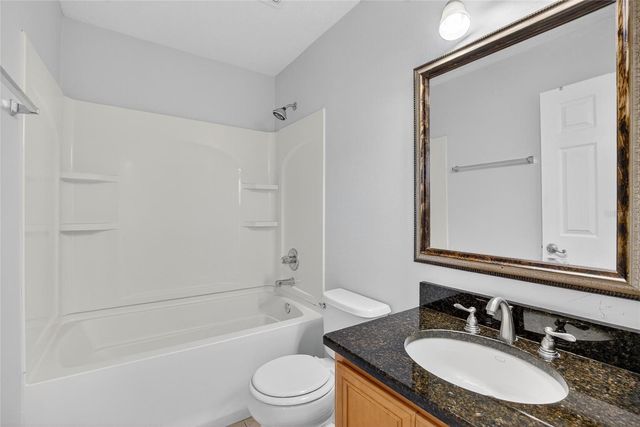 10830 LAKE SAINT CHARLES BOULEVARD, Riverview, FL 33578